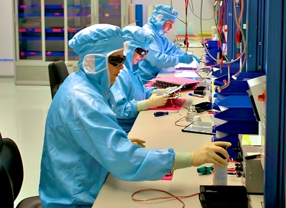 cleanroom assembly services